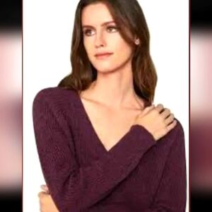 New BCBGMAXAZRIA V-Neck Sweater cotton FOH5254930-989 burgandy